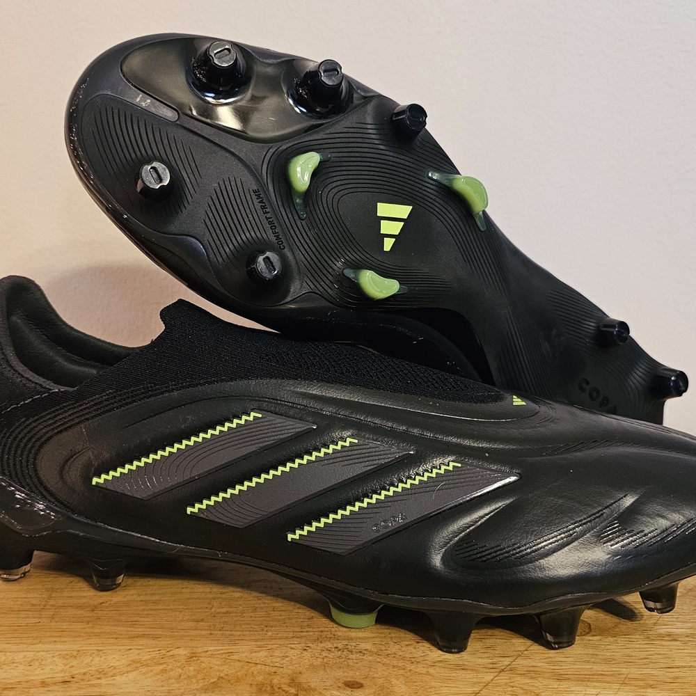 Size 9 Adidas Copa Pure 3 Elite Laceless FG Electric Stealth Pack Cleats JS0652